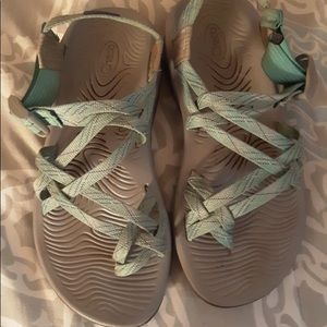 Shoes - Chacos sandals